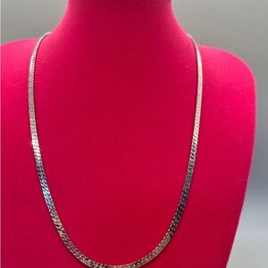 Vintage 80’s Sarah Coventry herringbone 16” necklace